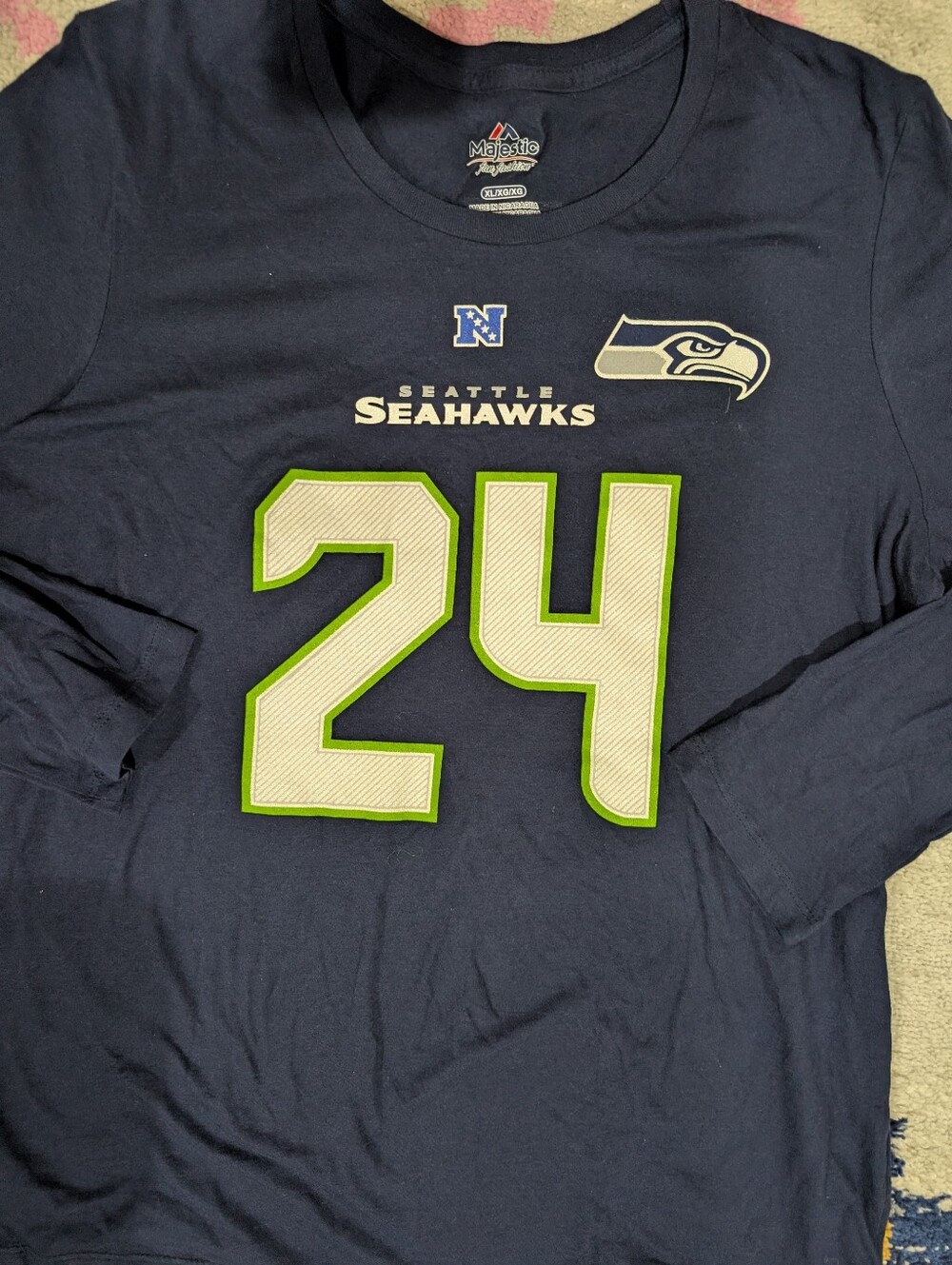Marshawn Lynch Navy Seattle Seahawks Tee - Women's Size XL